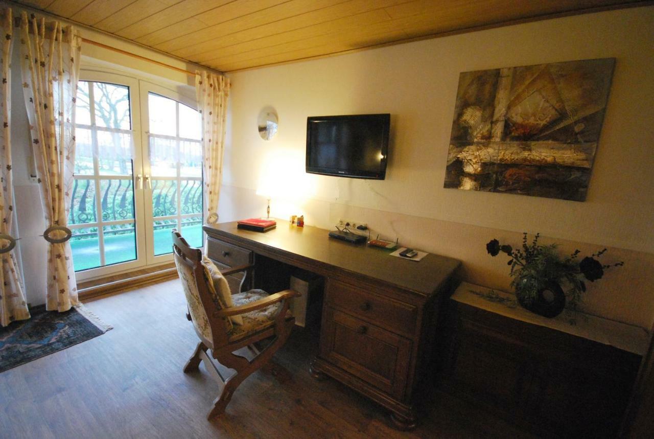 Ferienwohnung -Am Kanal- Nordgeorgsfehn Экстерьер фото